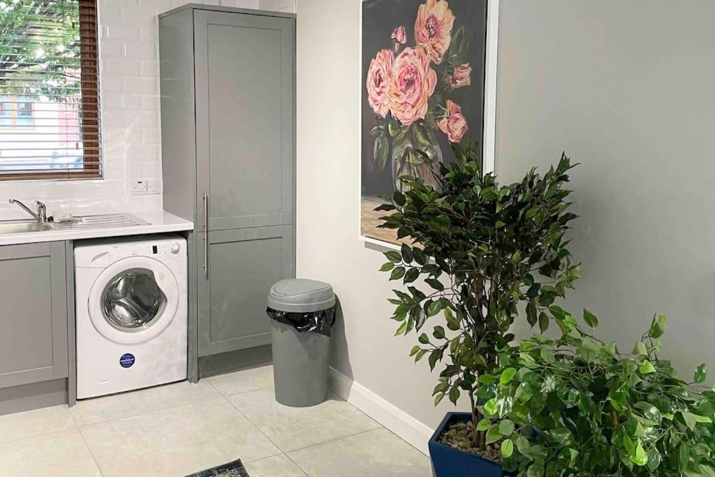 Close To Belfast City Centre.Modern Opened Planned 외부 사진